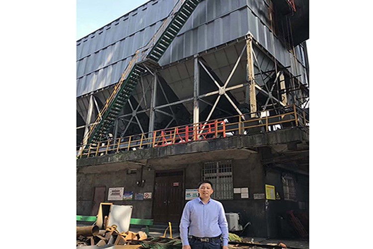 景德鎮(zhèn)市焦化工業(yè)集團(tuán)運焦除塵器大修